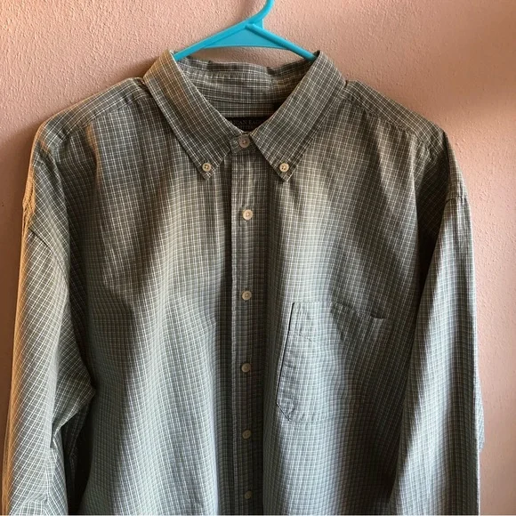 American Eagle Outfitters Casual Green/Navy/Cream Plaid Button-down Shirt. Large - Picture 4 of 12
